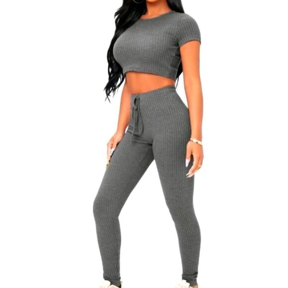 Ladies, two-piece waffle knit pant set sz Small Petite - Picture 2 of 4